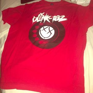 Blink 182 band T-shirt